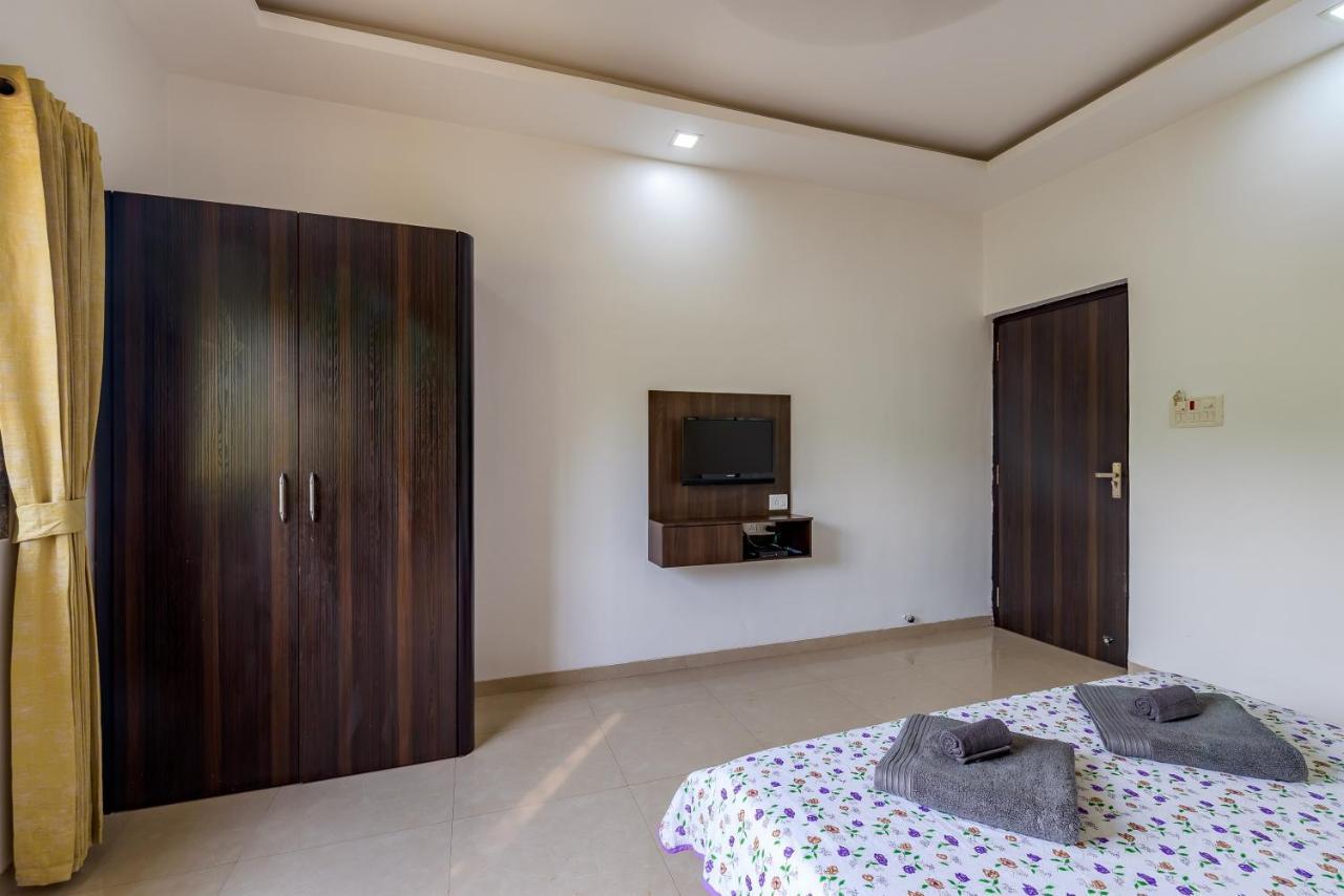 Saffronstays Ocean Breeze, Guhagar Bagian luar foto