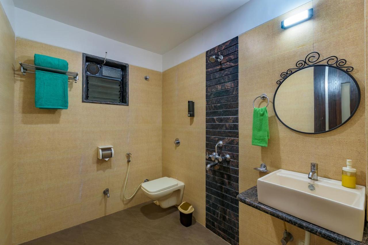 Saffronstays Ocean Breeze, Guhagar Bagian luar foto