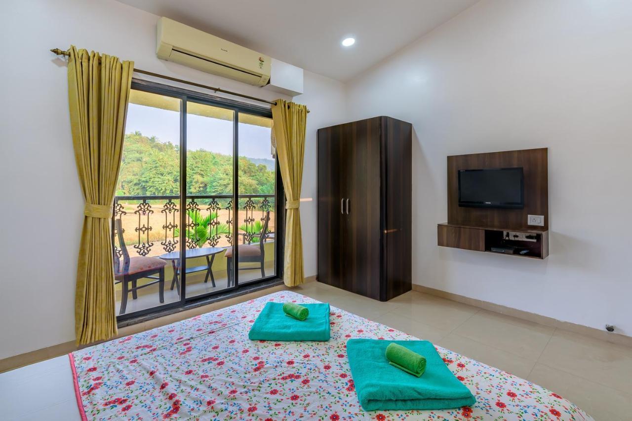 Saffronstays Ocean Breeze, Guhagar Bagian luar foto