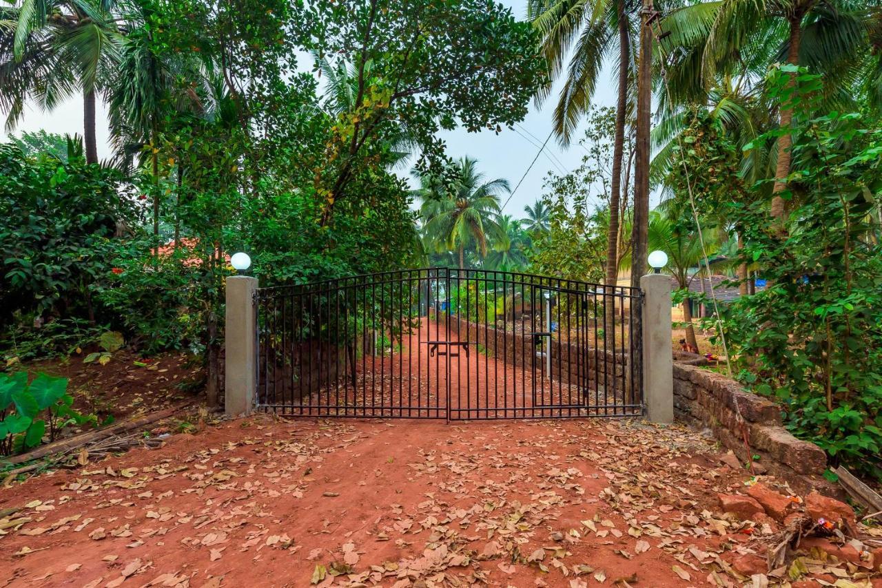 Saffronstays Ocean Breeze, Guhagar Bagian luar foto