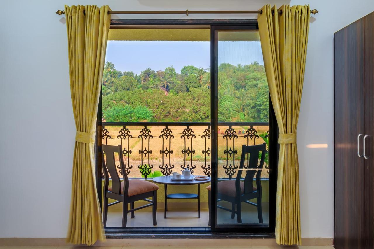 Saffronstays Ocean Breeze, Guhagar Bagian luar foto